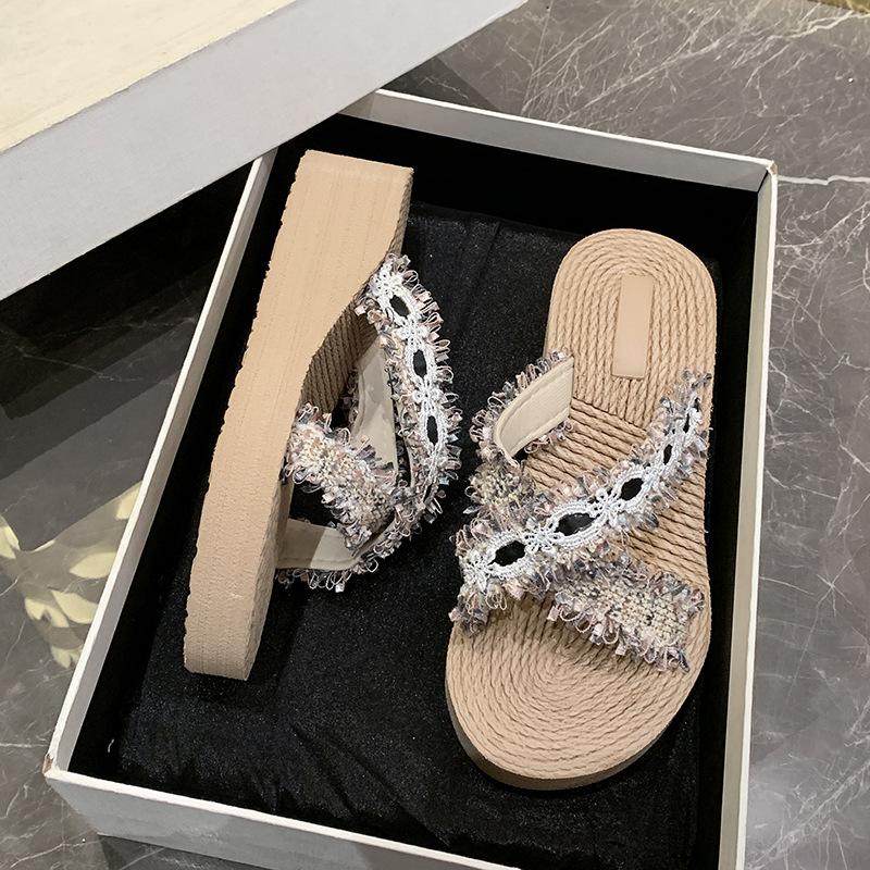 

Cross-wear new beach sandals platform slippers women s small fragrant belt ethnic fashion summer flip-flops heel 35 чёрный