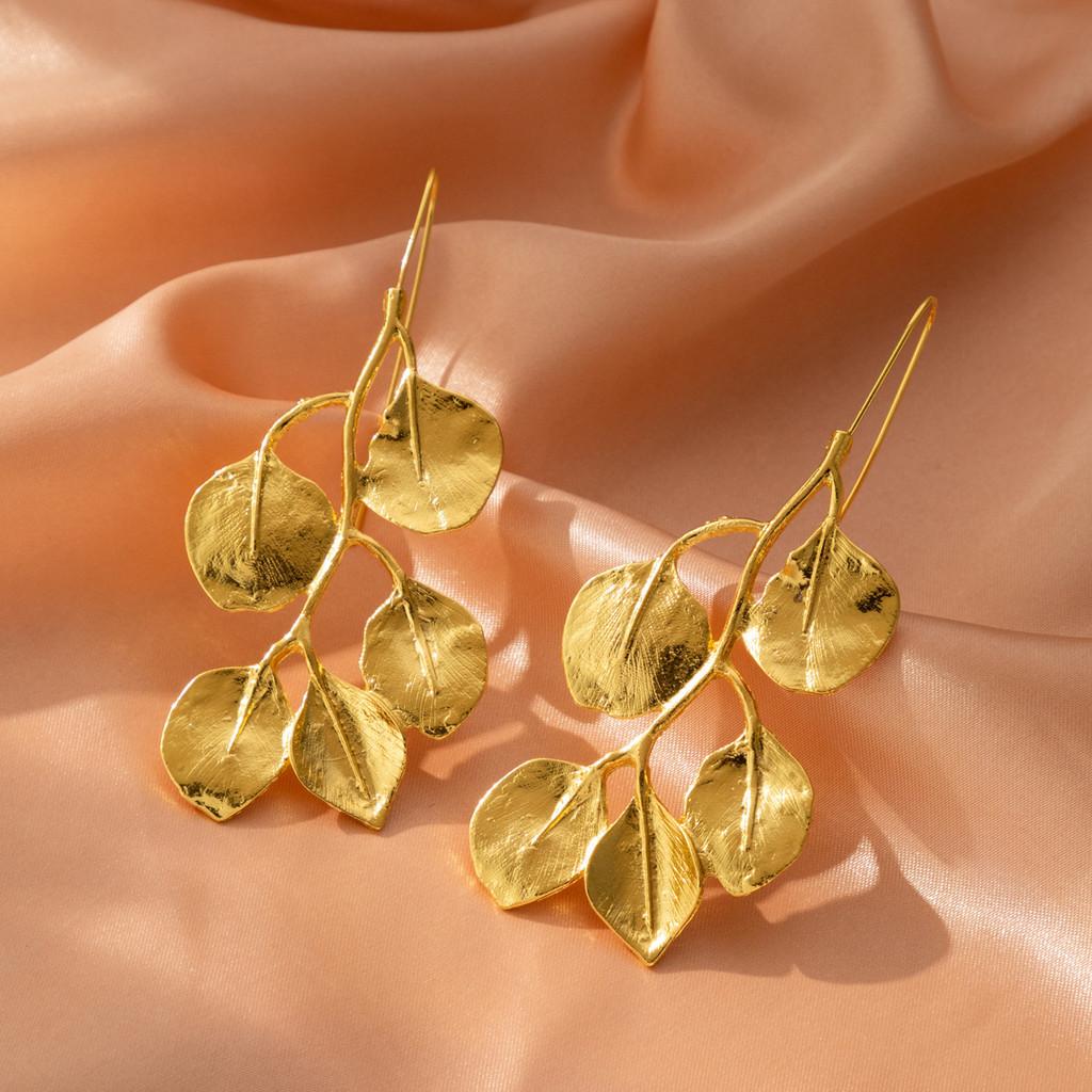 Elegant Leaf Design Alloy Earrings For Fashion Forward Women In Gold And Silver Colors