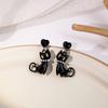 Schwarze Kätzchen Kristall Ohrstecker, Modische Personalisierte Cartoon Ohrringe, Leichter Luxus Schwarze Katze Perlenohrringe.