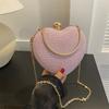 Evening Clutch Bag Women Bag Shiny Handbag Heart Shape Metal Clutches Bag Fashi Chain Shoulder Crossbody Bag Luxury Lady Purse