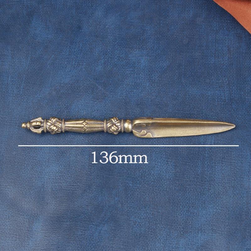 13.6cm Vintage Brass Tibetan Handheld Religious Ritual Instrument Demon Subduing Vajra Prong Craft Old Copperware Wholesale