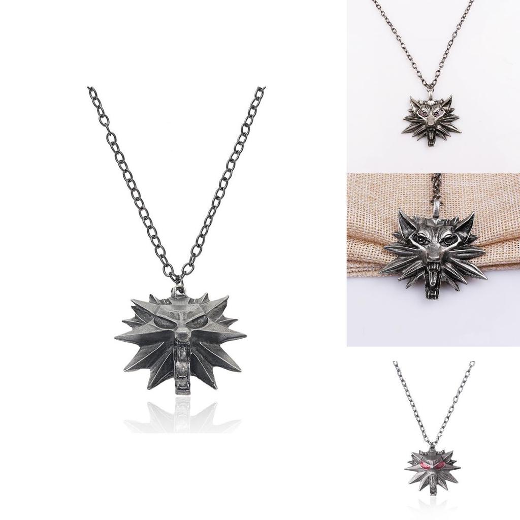 Medicine Man Metal Redeyed Wolf Pendant Necklace For Men With Animal Design And Gothic Style