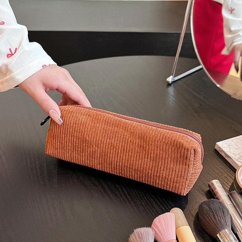 Retro corduroy solid-color pencil case artistic and minimalist stationery bag green