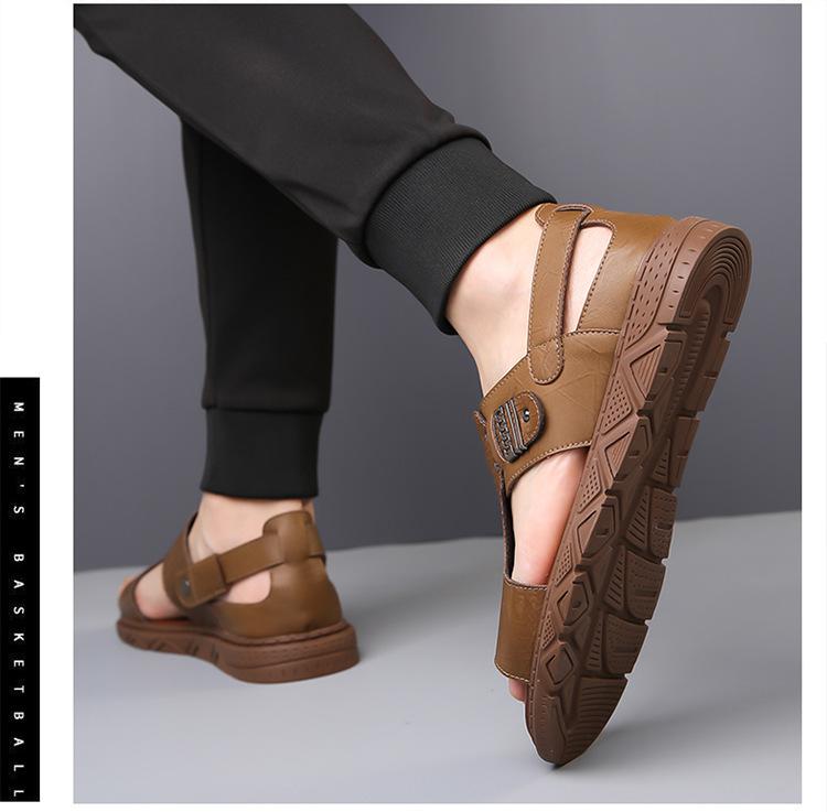 Fashion 2025 New Designer Roman Casual Sandals for Men Non-slip Summer Slippers Beach Shoes Male Fashion White Leather Sandals Man