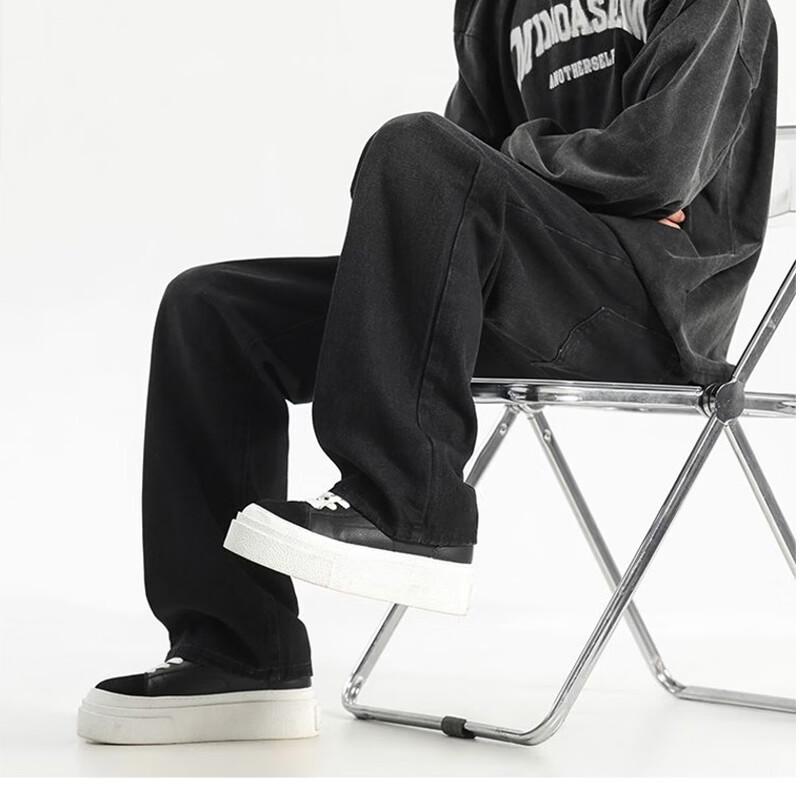 Jeanswest Men's Loose Fit Straight Leg Jeans