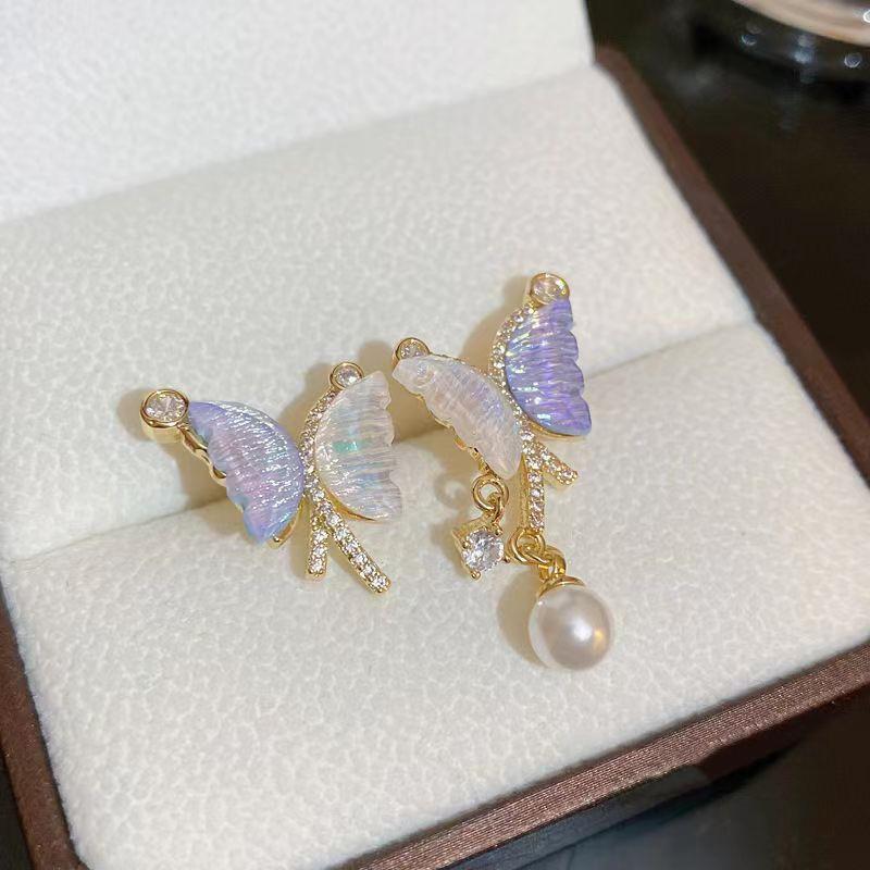 Light Luxury High-end Silver Butterfly Pearl Earrings Women's Retro Temperament Ins Style Earrings Niche Versatile Ear Jewelry