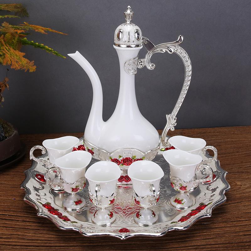 

Wine set new ceramic splicing metal creative personality Baijiu wine jug wine dispenser small wine glass kit household