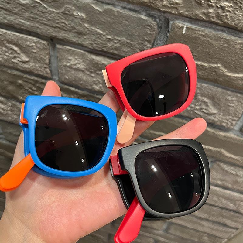 Folding Kids Sunglasses for Boys Girls Classic Vintage Sports Square Children Sunglasses Eyeglasses UV400 Outdoor Use Baby Sun Protection Glasses