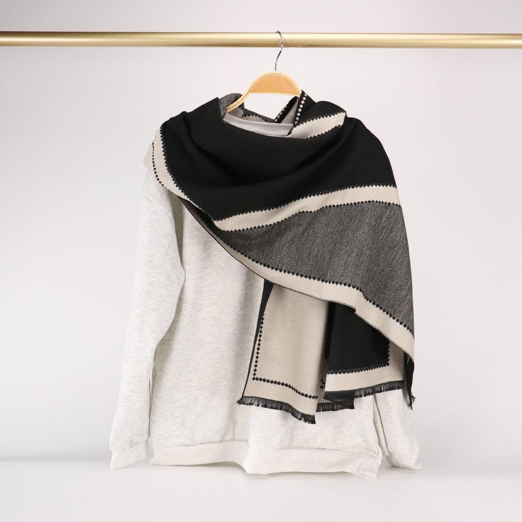 Women's Imitation Cashmere Scarf - Thick, Warm, Dual-Use Shawl for Autumn/Winter 2023 (Korean Style)