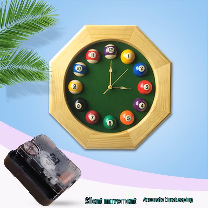 Orologio da Parete Triangolare in Legno Massiccio per Sala Biliardi