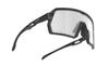 Sunglasses Kelion Black Gloss Frame ImpactX 2 Photochromic Laser Black Lens Lens 144mm [RUDYPROJECT] SP857842-0000 Width
