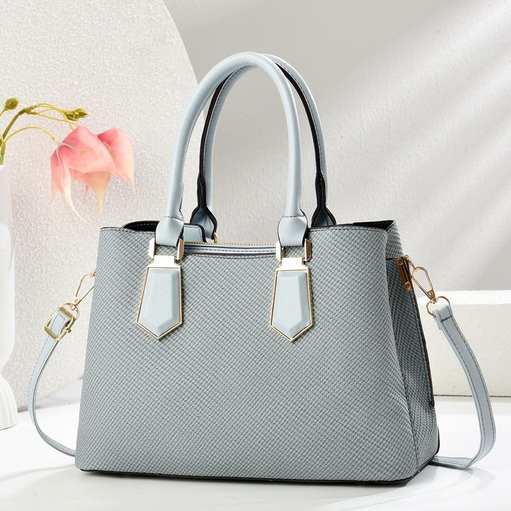Water Bucket Bag For Women With Pu Material And Zipper Closure For Daily Use