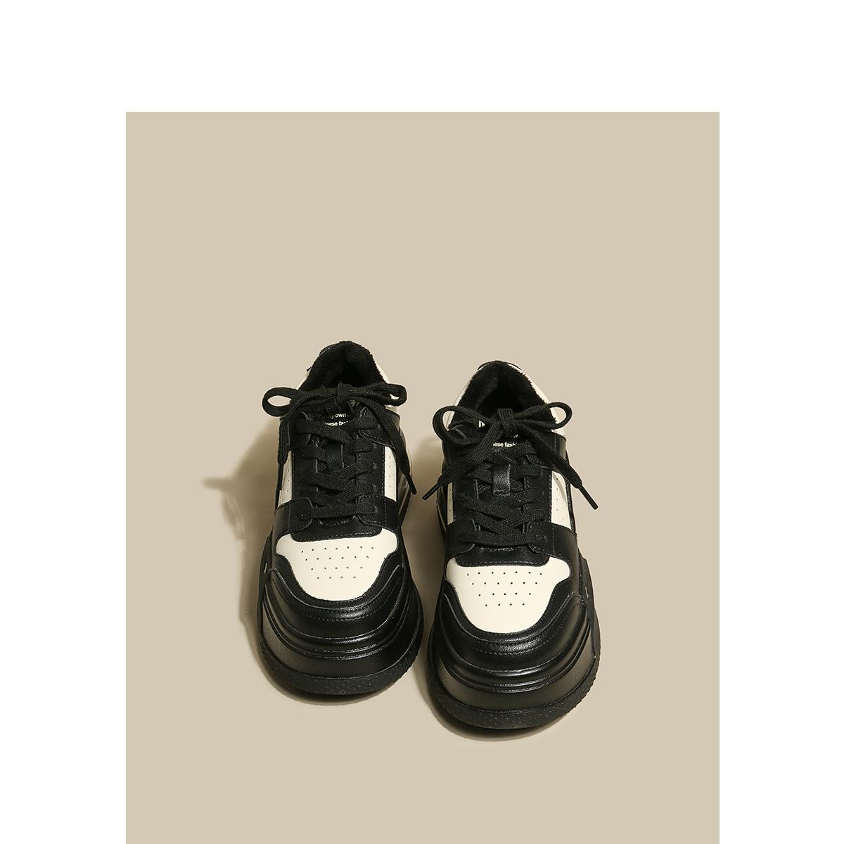 

Маленькие белые туфли на толстой подошве, женские зимние новые бархатные теплые повседневные универсальные кроссовки на толстой подошве 40