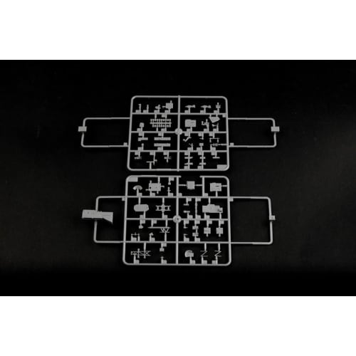 Hobby Boss 1/700 Ship Series U.S. Navy Amphibious Assault Ship Wasp LHD-1 Plastic Model