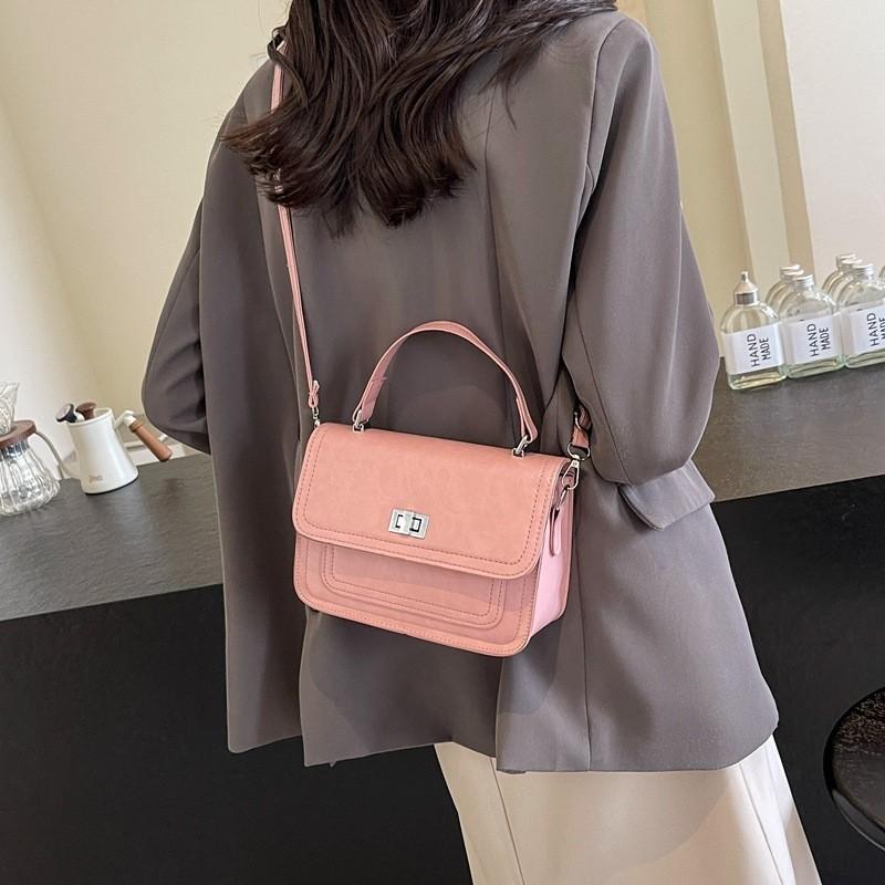 Stylish Retro Minimalist Shoulder Bag For Women 2024 Trendy Small Square Bag