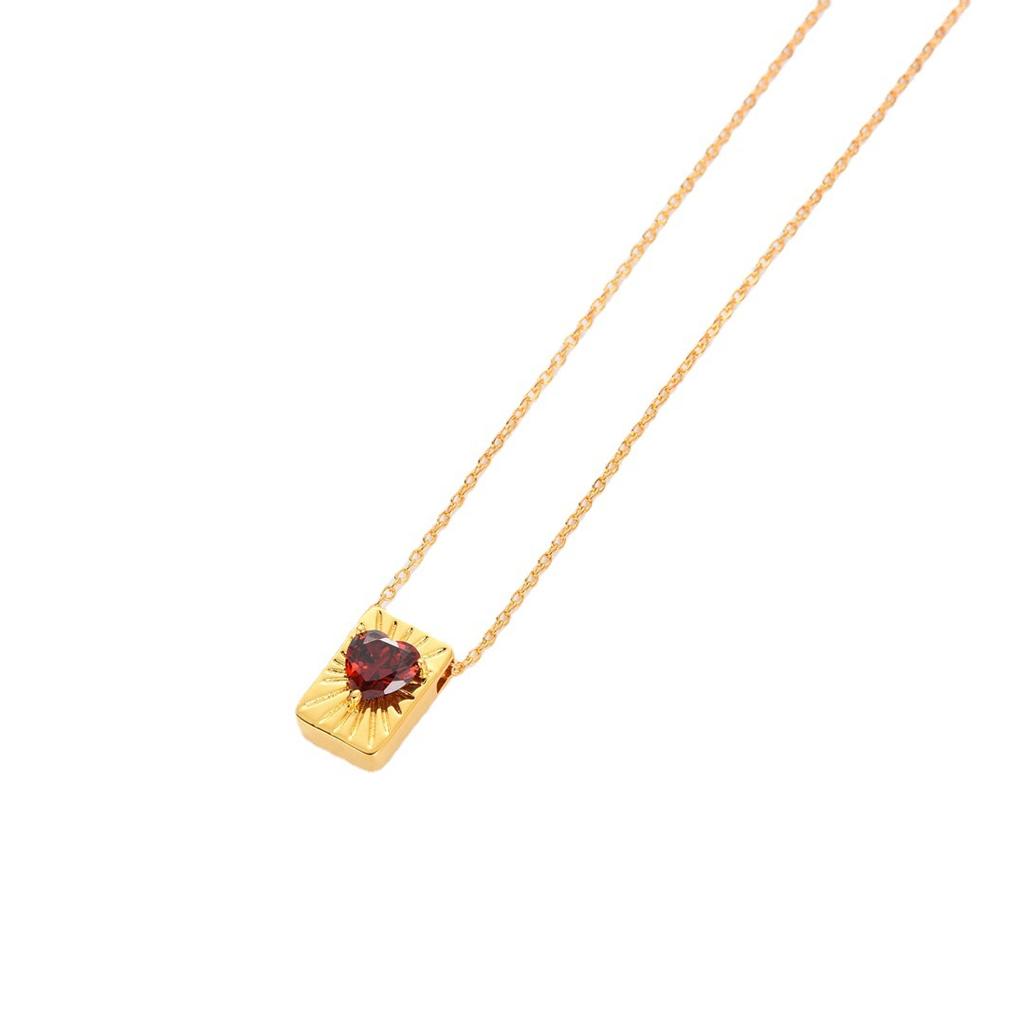 Light Luxury Love Square Pendant Necklace Niche Design Personality Fashion Simple Collarbone Woven Sweater Chain Women