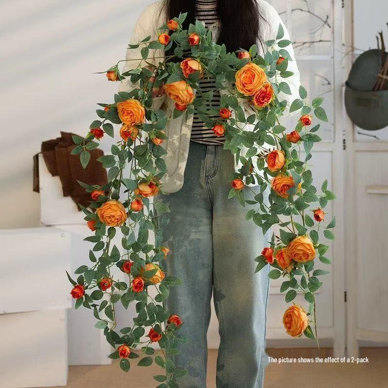 Künstliche Rosenblumenranke für Wanddekoration und Klimaanlagenverkleidung