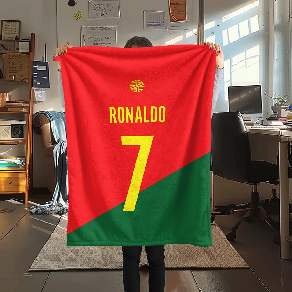 1PC CR7 Print Flannel Blanket, High Quality All Seasons, Home Decor, Warmth and Comfort, Perfect for Christmas Gifts