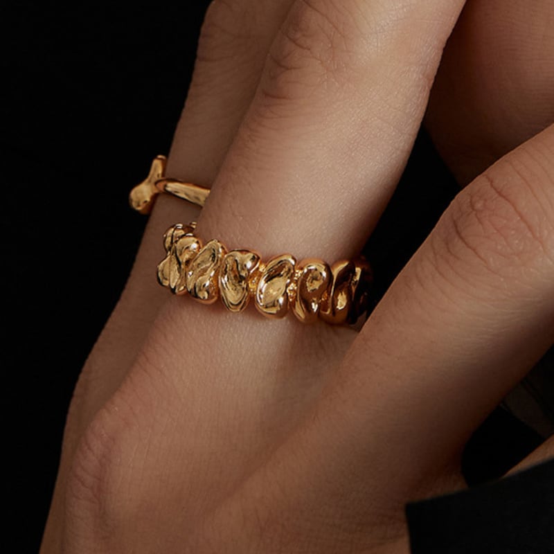 Invisible collage PATTERN BRUSH RING_GOLD