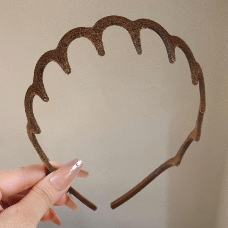 Hairband for Women with Teeth for Face Washing, Non-slip and Wavy Hairpins