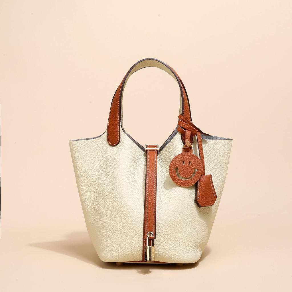 Vegetable Basket Bag, First Layer Cowhide Tote Bag, Commuter Bucket Bag, Women's Genuine Leather Bag, European and American Retro.