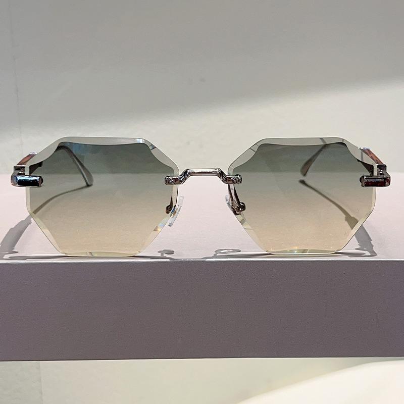 Non-polarized Europe and America Polygon Diamond Edge Trimming Rimless Sunglasses Men Women Fashion Ocean Slicemetal Frame Glasses