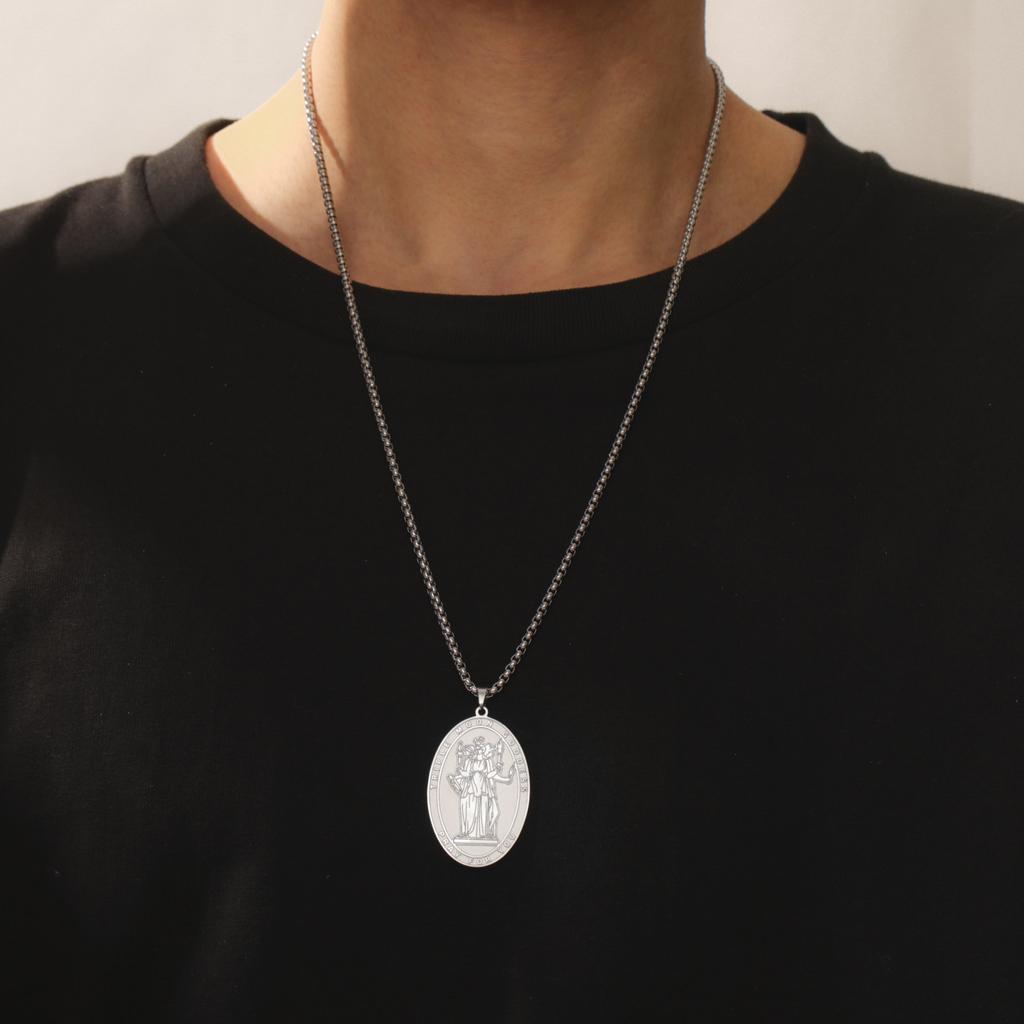 Collana Hecate Dea Wiccan della Luna Tripla Ciondolo Luna e Sole Collana Strega Hekate Amuleto Gioielli Stregoneschi Regali per Donne Uomini