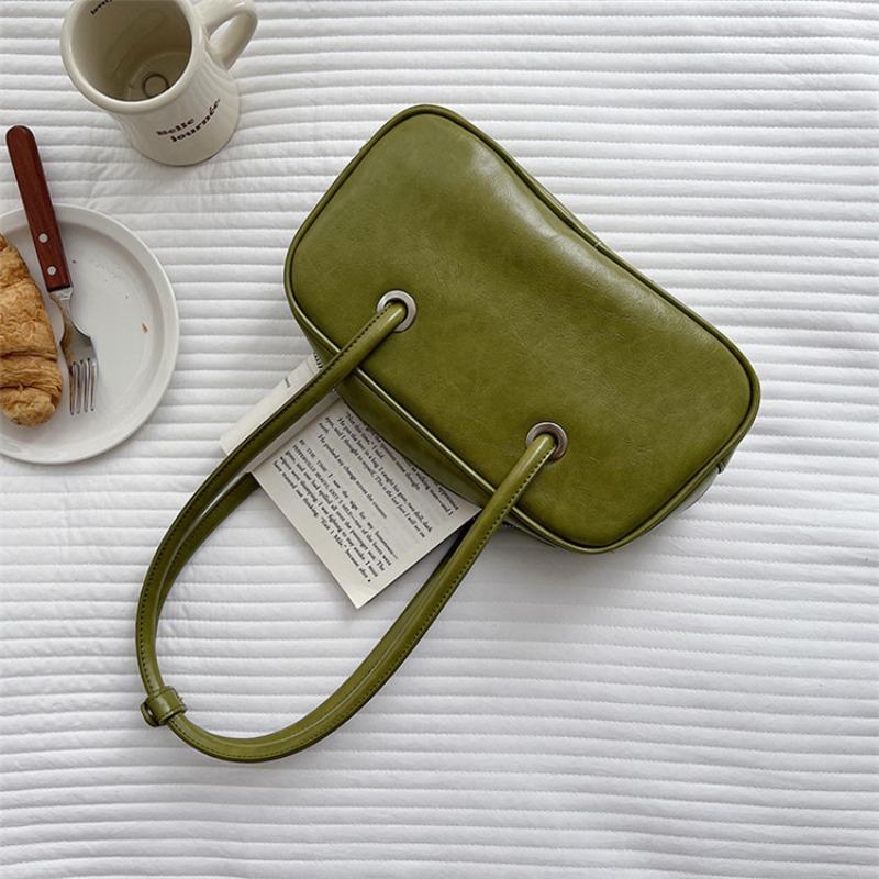 Simple shoulder bag Large capacity versatile handbag Women's niche design Underarm bag Hand carry