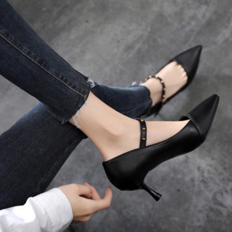 Chaussures de travail à talons hauts pointus à boucle unique de style nouveau Chaussures à la mode pour femmes