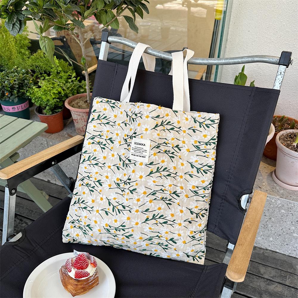 

3D Daisy One-Shoulder Canvas Bag - Versatile Spring/Summer Style for Shopping, School, Commuting
