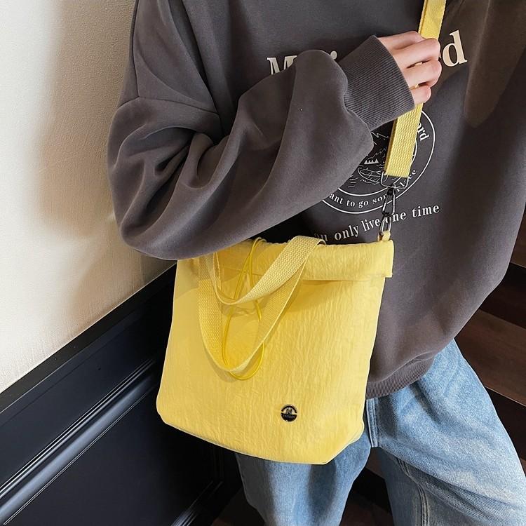 Canvas Bag Women's Summer Versatile New Casual Messenger Bag Popular Portable Bucket Bag