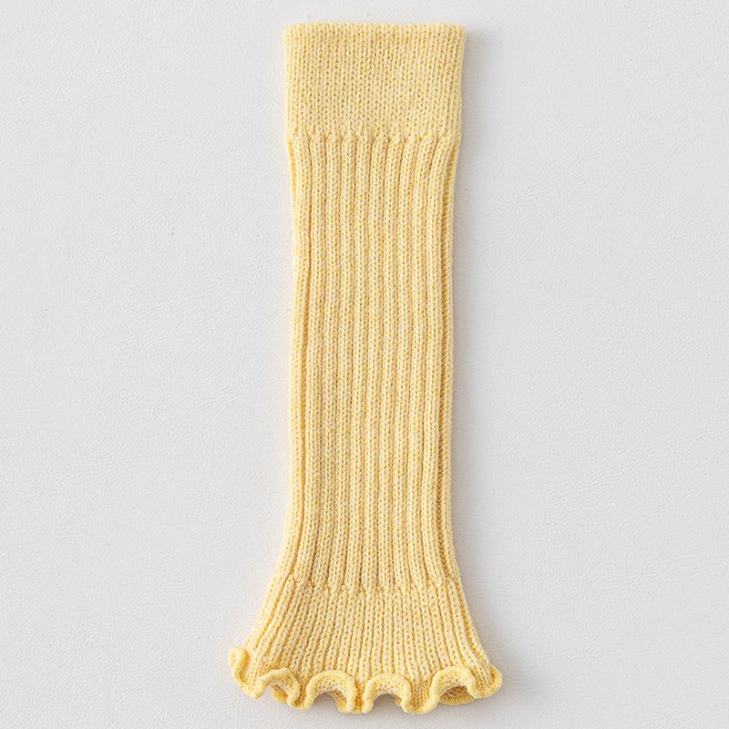 

Baby Leg Covers for Girls Thickened and Warm Clothing for Spring Autumn and Winter Lolita Pile Socks New Knitted Outdoors Socks жовтий