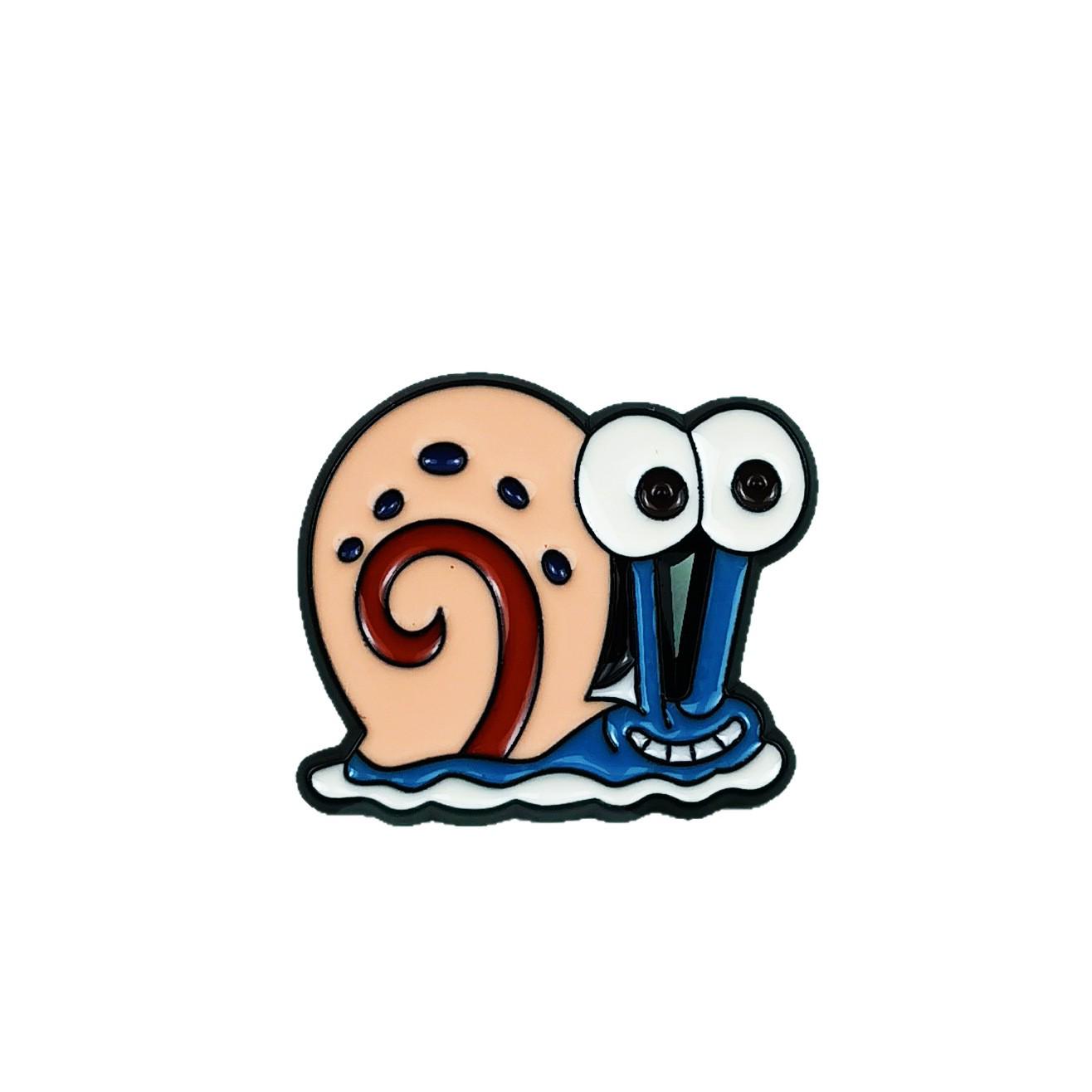 Little Snail Cartoon Brooch: Cute Metal Animal Pin for Backpacks & Clothing