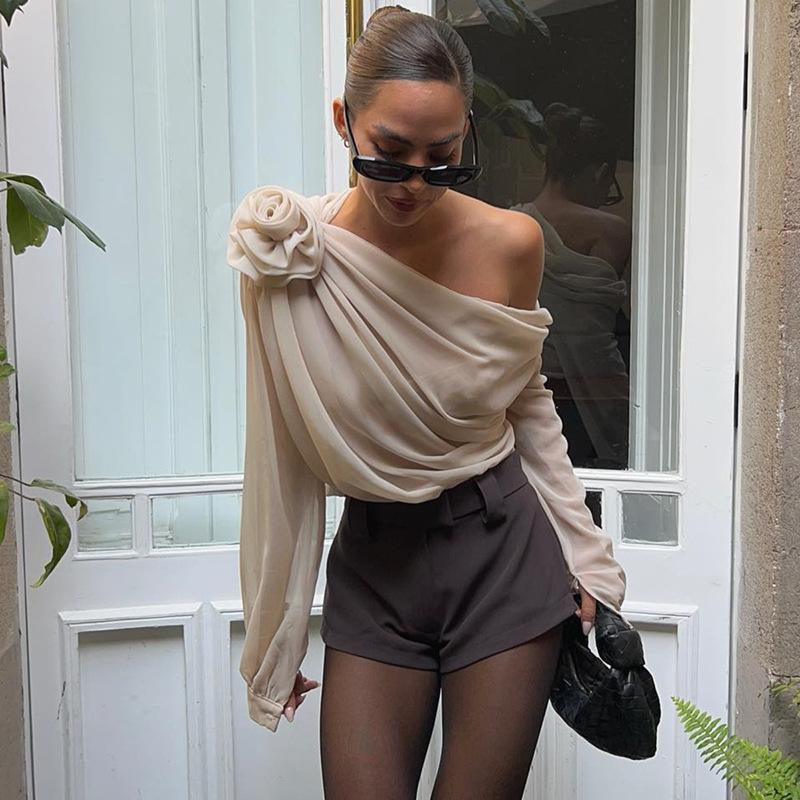 Nowe Bluzki Crop Top z Siateczki i Szyfonu z Aplikacjami Kwiatowymi z Odkrytymi Ramionami i Asymetrycznym Dekoltem Marszczone Jesień Eleganckie Długi Rękaw Prześwitujące