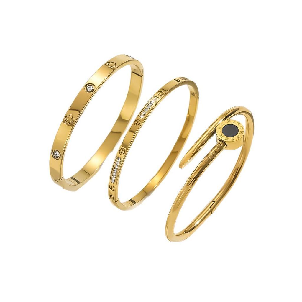European & American Style Women's Diamond Inlaid Vacuum-Plated Stainless Steel Bracelet Set