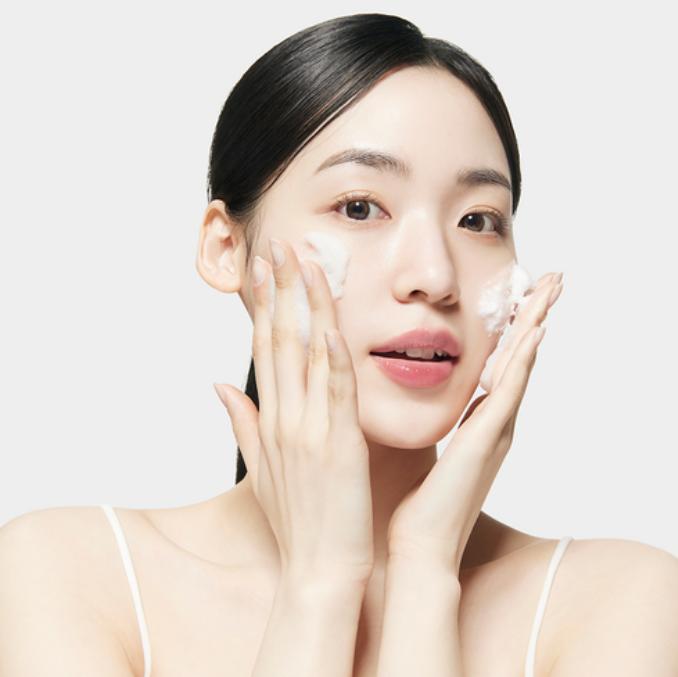 SUM37 Micro-Active Pink Vitamin Bubbletox Mask 14 Sheets – Brightening & Cleansing Care