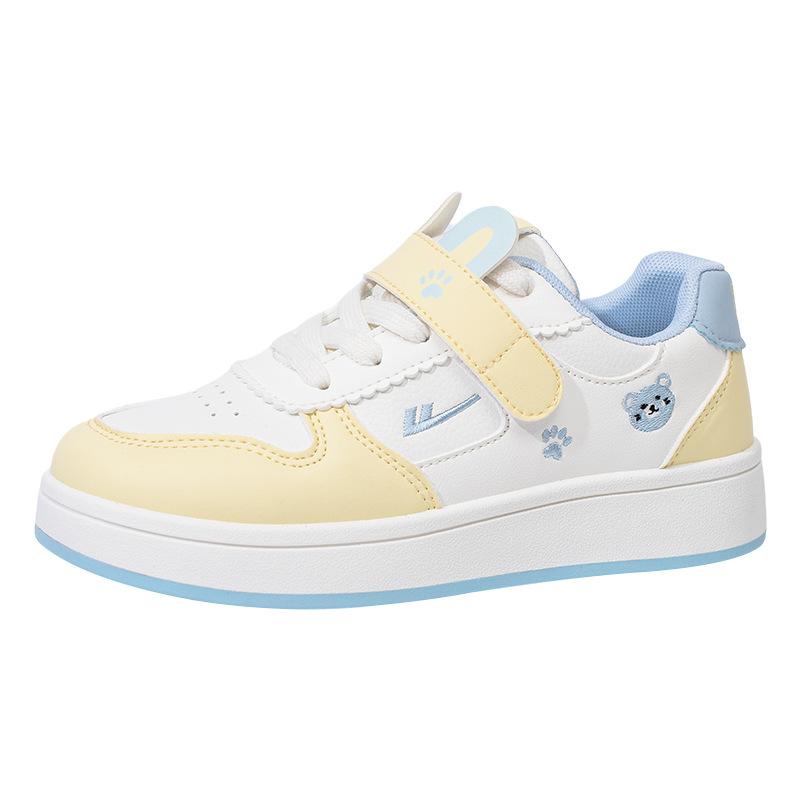 Small fresh and cute low-top board shoes embroidered small white shoes simple high school students daily commuting shoes