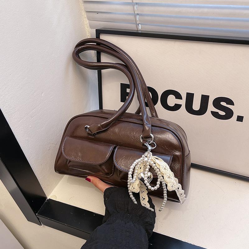 Bags niche high-end underarm bags women's oily leather new retro pillow bags trendy shoulder bags