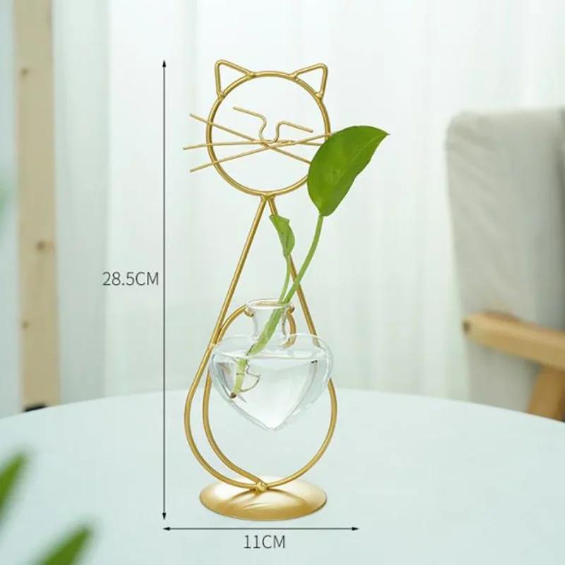 Cat Shape Hand Welded Vases High Temperature Baking Paint Hydroponic Glass Heart Vase With Metal Holder