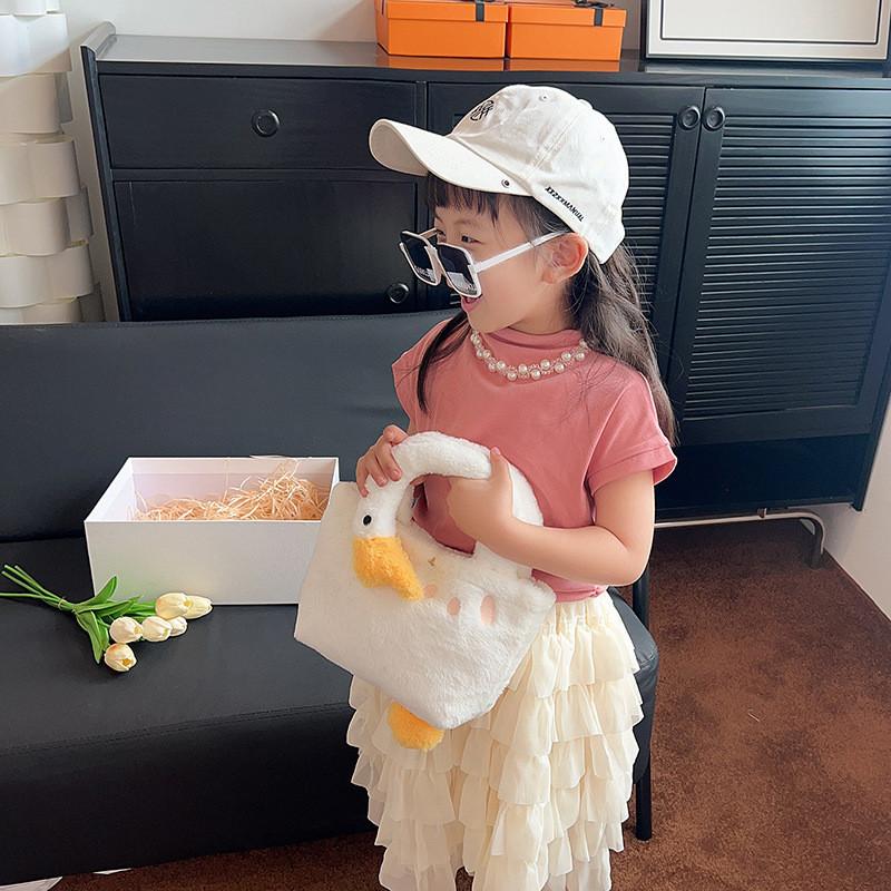 Cute Fluffy White Goose Bag For Girls Breathable Lightweight Plush Handbag