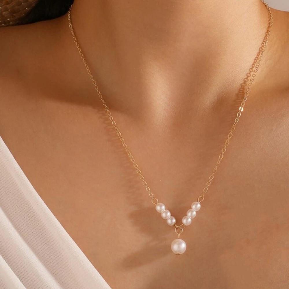 European and American Fashion, Simple Pearl Splicing Chain Necklace, Double-layer Women's Necklace Stacked with Wind Alloy Necklace