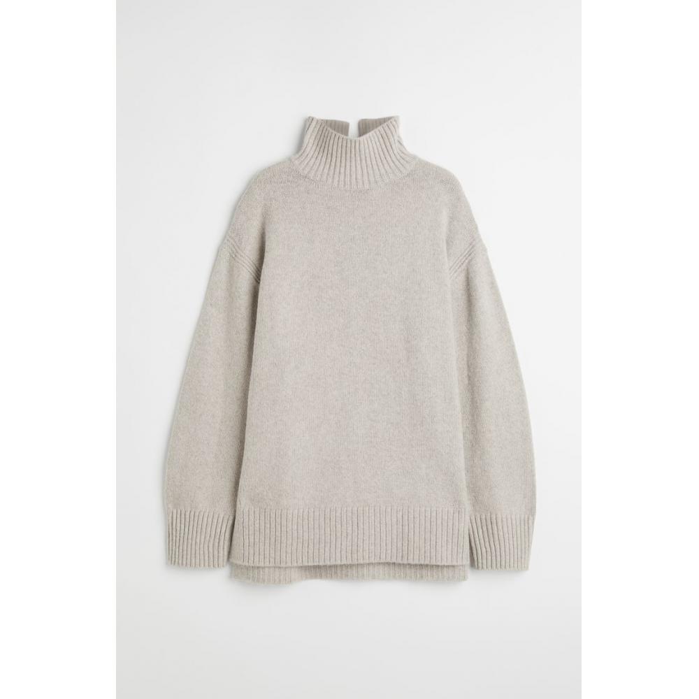 

H M oversized turtleneck sweater light grey