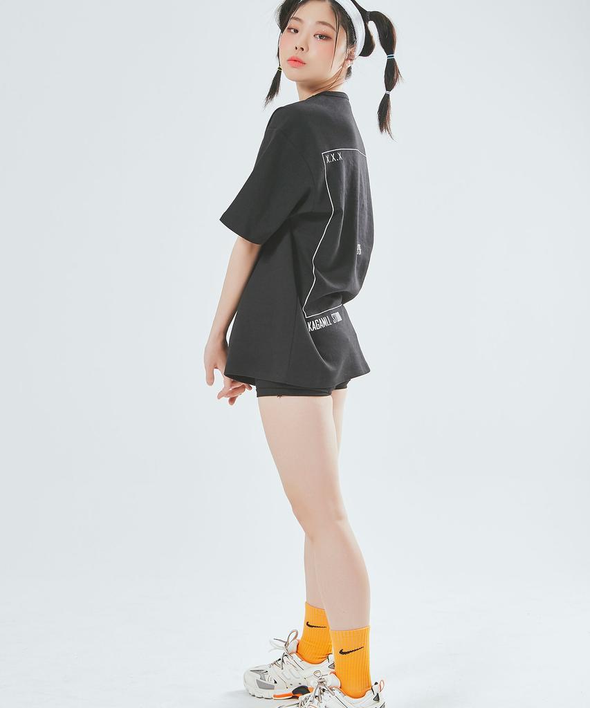 Kagamiel Oversized Square Print T-Shirt Black