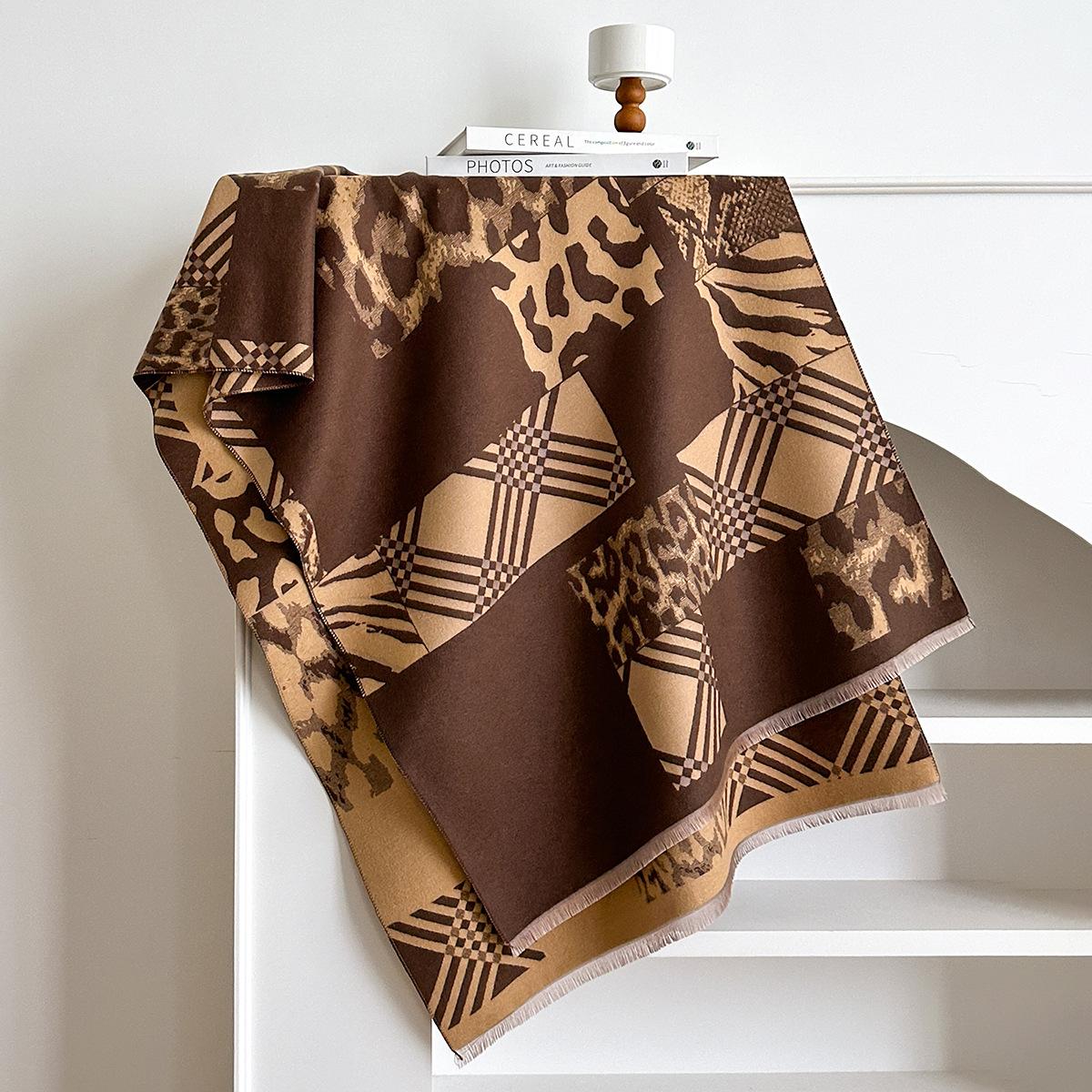 

Ветер Осень и Зима Клетчатая Вставка Леопардовый Принт Шаль Темперамент Имитация Кашемира Шарф Женский Двусторонний Принт Верхний Шарф 185x65cm