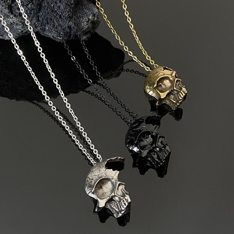 Half face skull necklace men's retro alloy skull pendant gothic necklace jewelry
