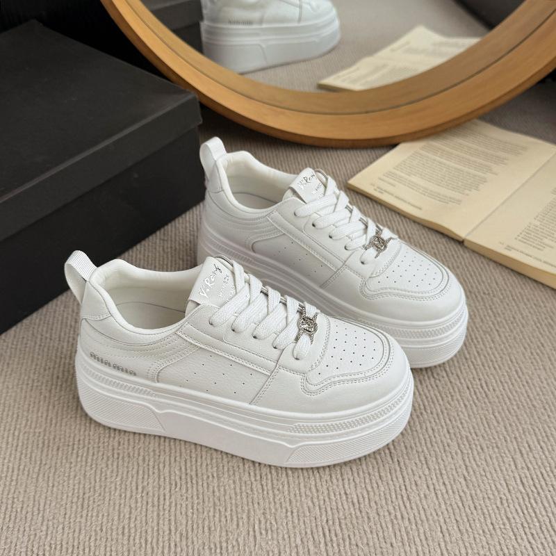 thick-soled muffin little white shoes women's 2025 summer new fashion versatile sports leisure lightweight non-slip heightening board shoes