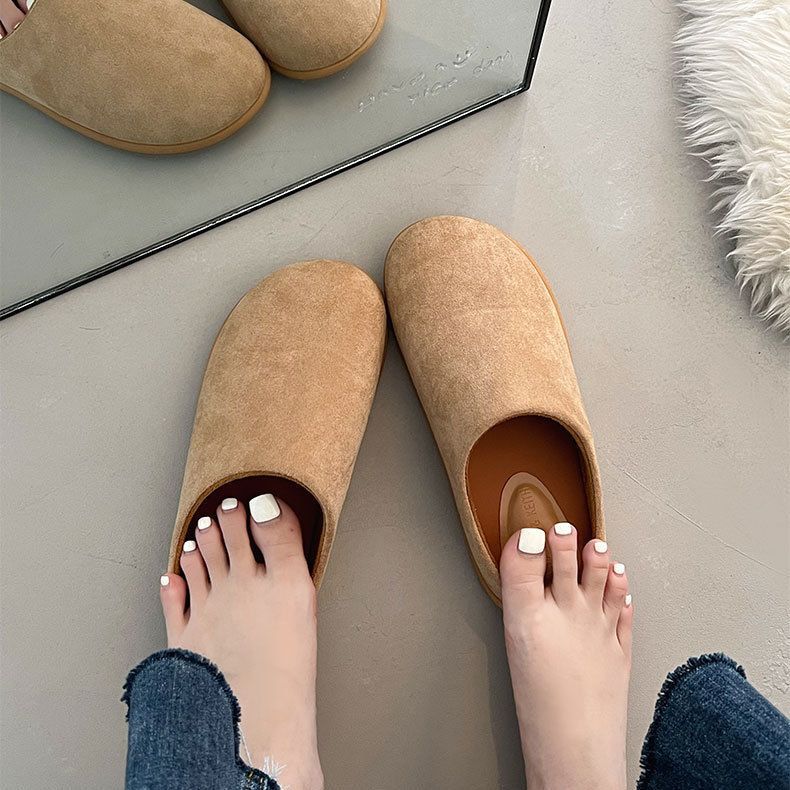 Casual simple explosion Internet celebrity non-slip flat-bottomed slippers women's summer wear 2025 new super hot bag head half slippers