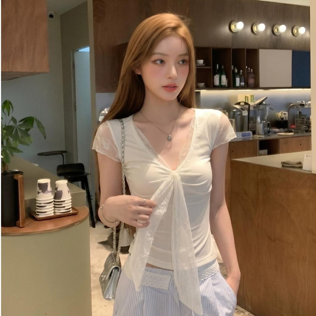 Summer Korean lace splicing V-neck short-sleeved T-shirt fashion lace-up pure desire style slim and thin versatile top ins