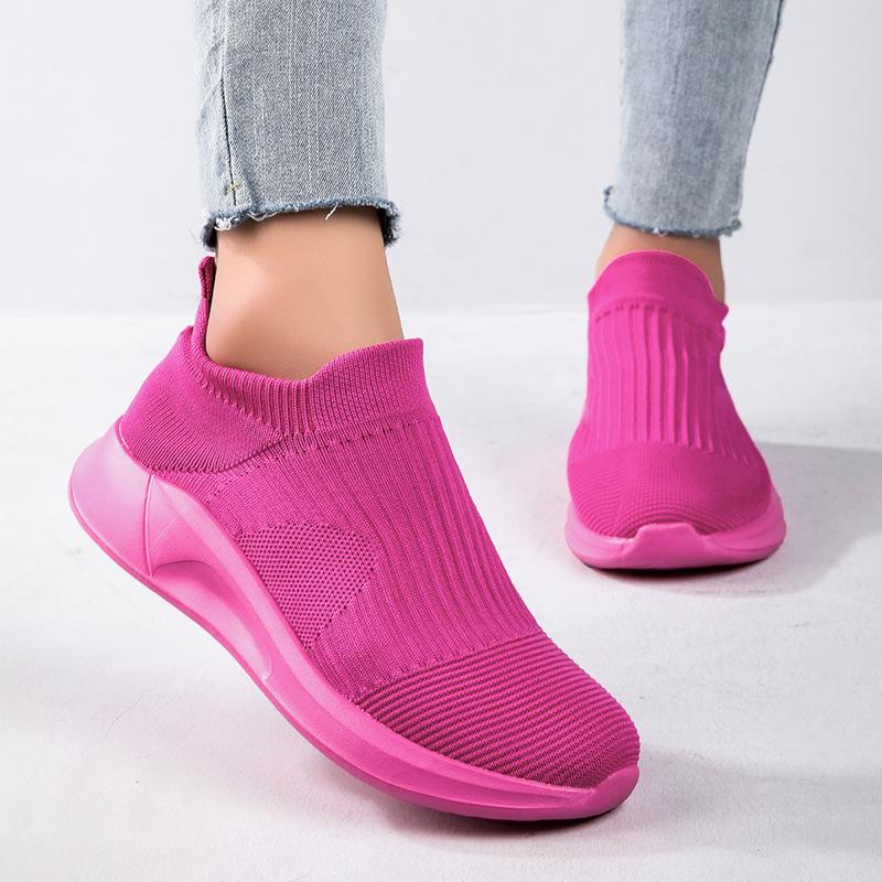 Fashion Pink Socks Shoes for Women Breathable Knit Sneakers Slip On Lightweight Mesh Flat Shoes Spring Summer Fashion Walking Women Shoe