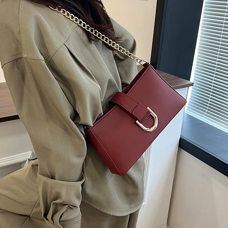 Shoulder Bag Niche Casual Retro Fashion Messenger Bag Summer New Small Square Bag Trendy Women's Bag